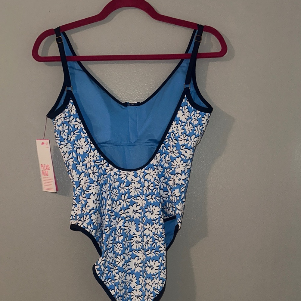Lilly Pulitzer Baela Swimsuit - Picture 8 of 11